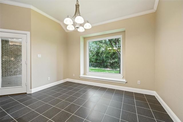 8974 Ranch Bluff Court, Benbrook, TX 76126