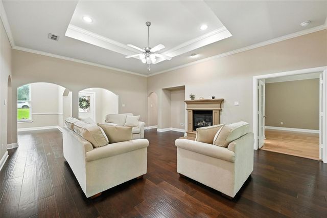 8974 Ranch Bluff Court, Benbrook, TX 76126