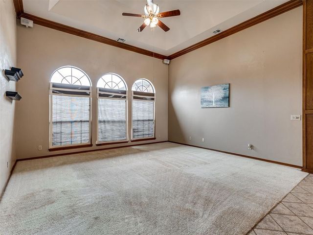 1423 E Twin Brook Terrace, Mustang, OK 73064