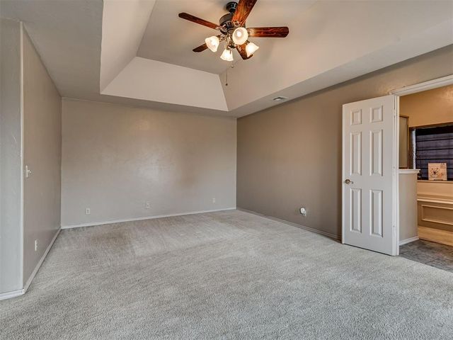 1423 E Twin Brook Terrace, Mustang, OK 73064