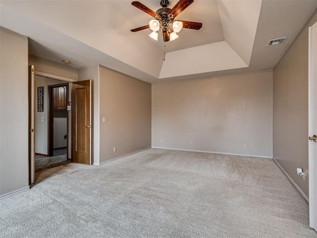 1423 E Twin Brook Terrace, Mustang, OK 73064