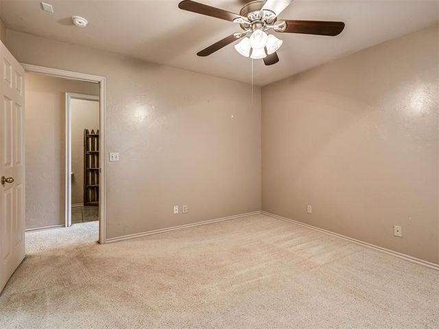 1423 E Twin Brook Terrace, Mustang, OK 73064