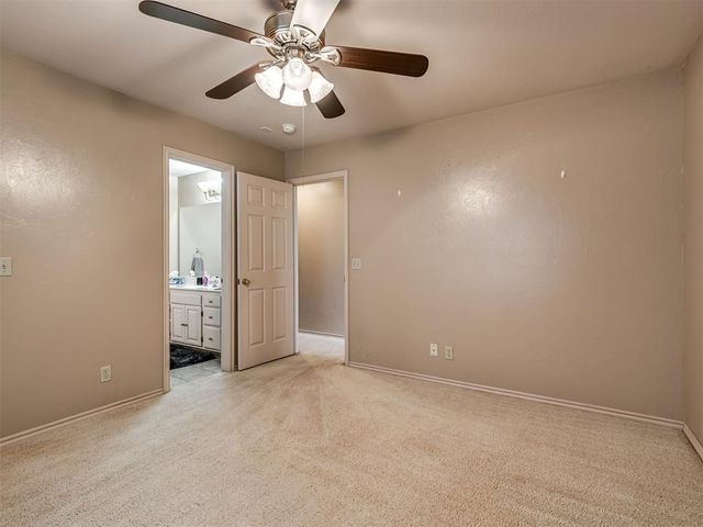 1423 E Twin Brook Terrace, Mustang, OK 73064