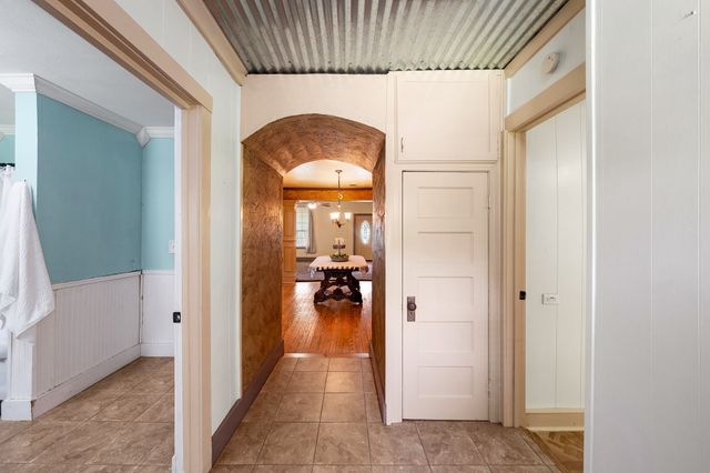 1301 Locust Street, Commerce, TX 75428