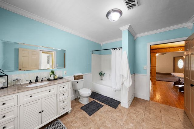 1301 Locust Street, Commerce, TX 75428