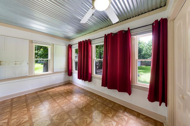 1301 Locust Street, Commerce, TX 75428