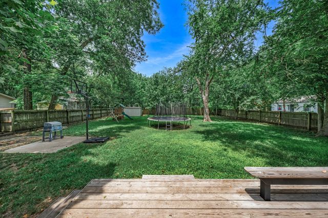 1301 Locust Street, Commerce, TX 75428