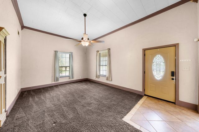 1301 Locust Street, Commerce, TX 75428