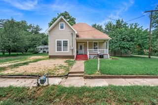 1301 Locust Street, Commerce, TX 75428