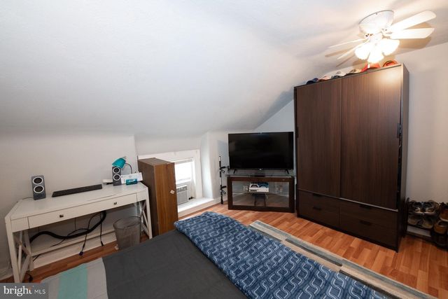 4424 SAINT DAVIDS ST, Philadelphia, PA 19127