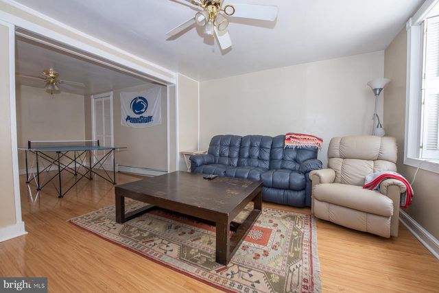 4424 SAINT DAVIDS ST, Philadelphia, PA 19127