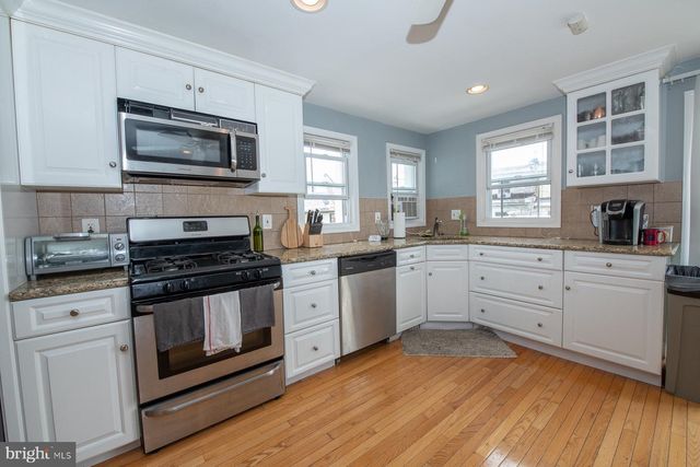 4424 SAINT DAVIDS ST, Philadelphia, PA 19127