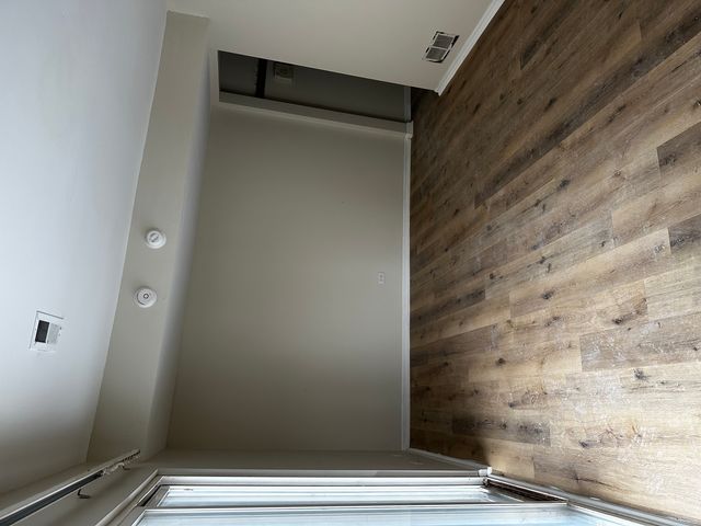 1121 Symphony Drive, Aurora, IL 60504