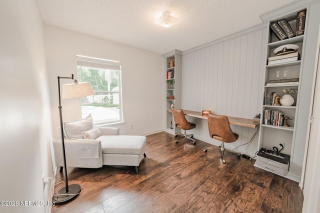 511 CHANCELLOR Drive, Jacksonville, FL 32225