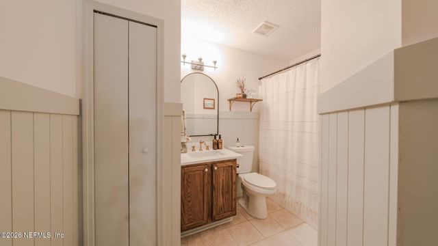 511 CHANCELLOR Drive, Jacksonville, FL 32225