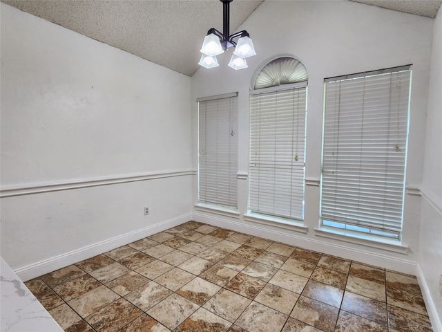 2906 Whetstone Lane, Euless, TX 76039