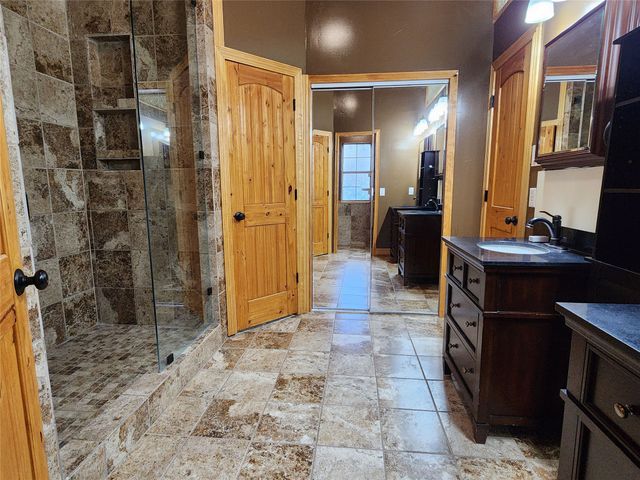 2906 Whetstone Lane, Euless, TX 76039