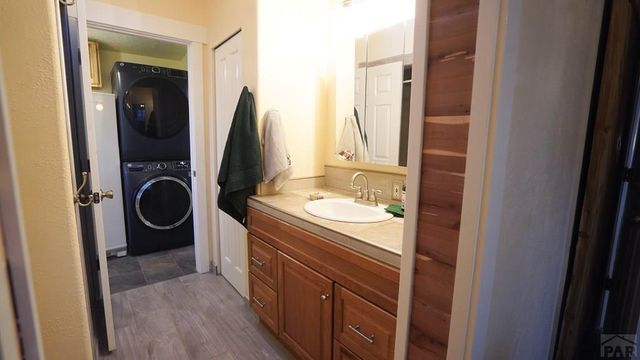 311 E Stewart Dr, Pueblo West, CO 81007