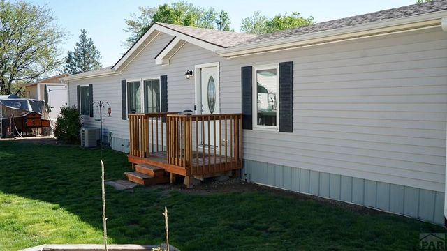 311 E Stewart Dr, Pueblo West, CO 81007
