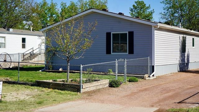 311 E Stewart Dr, Pueblo West, CO 81007