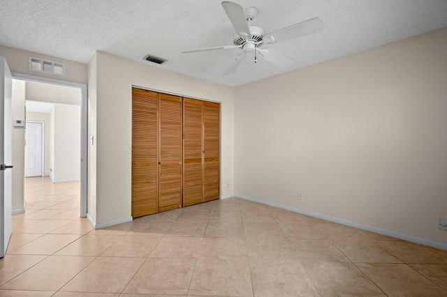 1106 NE 16th Court 2, Fort Lauderdale, FL 33305