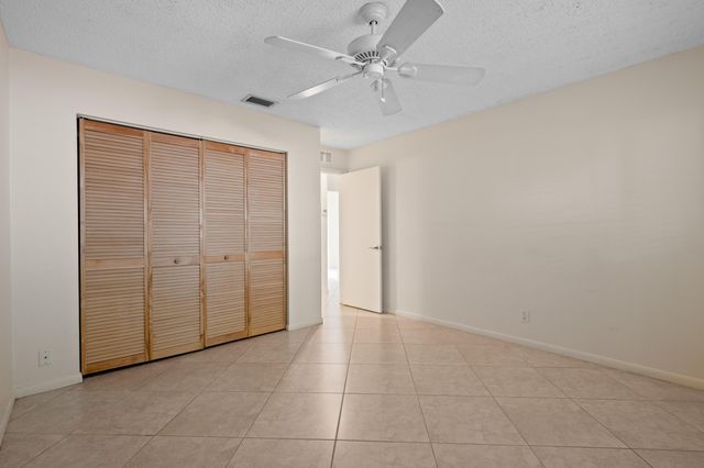 1106 NE 16th Court 2, Fort Lauderdale, FL 33305