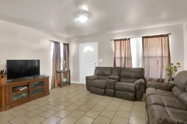 1224 W Third, Tyler, TX 75701