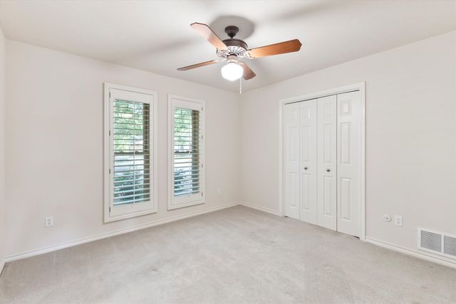 343 Cardinal Creek Drive, Duncanville, TX 75137