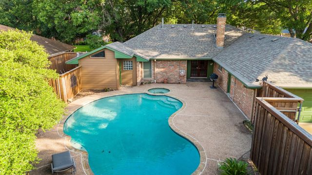 343 Cardinal Creek Drive, Duncanville, TX 75137