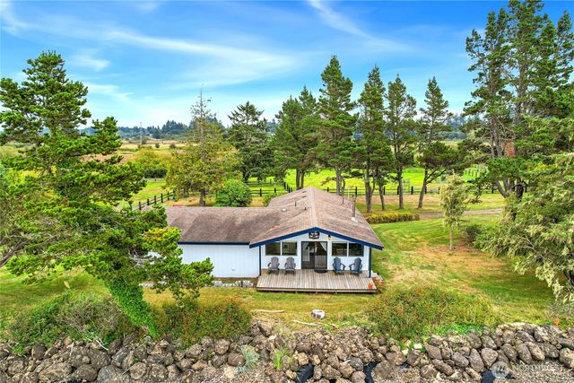 1968 State Route 105, Aberdeen, WA 98520