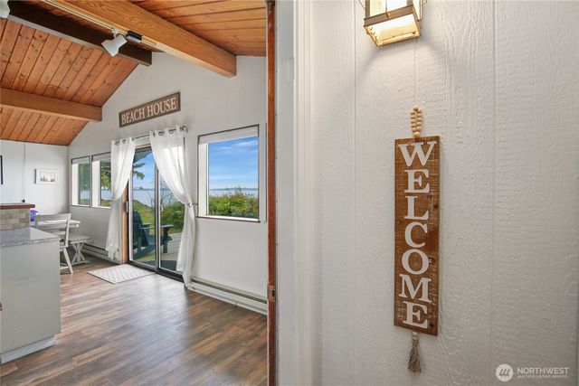 1968 State Route 105, Aberdeen, WA 98520