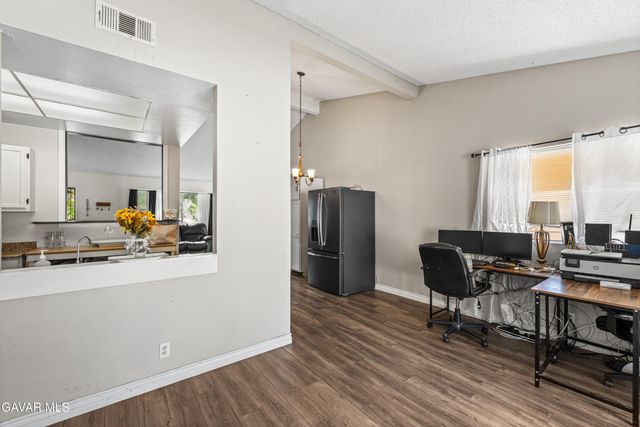 2233 Morningside Avenue, Lancaster, CA 93535