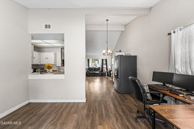 2233 Morningside Avenue, Lancaster, CA 93535