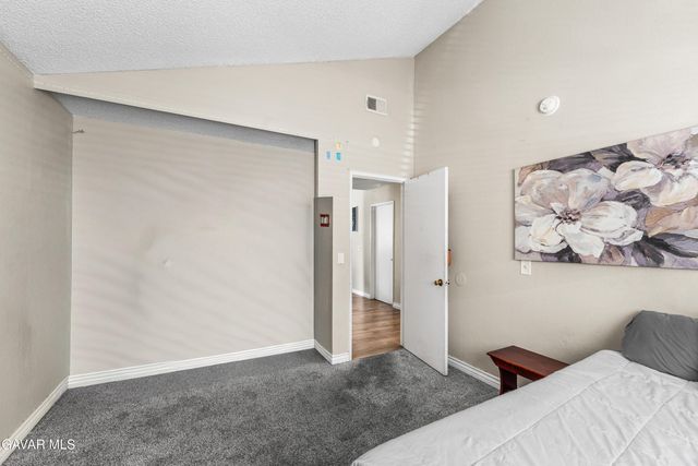 2233 Morningside Avenue, Lancaster, CA 93535