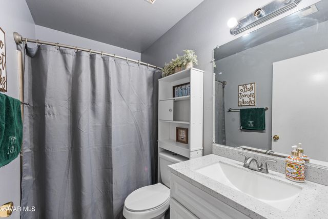 2233 Morningside Avenue, Lancaster, CA 93535