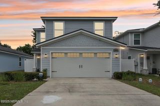 8469 THOR Street, Jacksonville, FL 32216