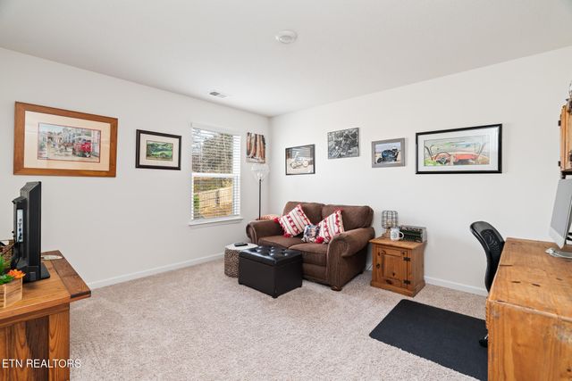 109 Colts Tr, Maryville, TN 37803