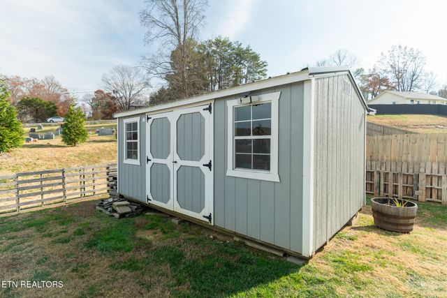 109 Colts Tr, Maryville, TN 37803