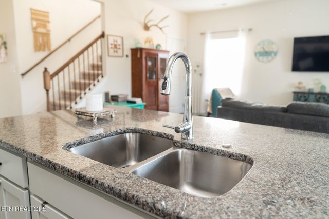 109 Colts Tr, Maryville, TN 37803