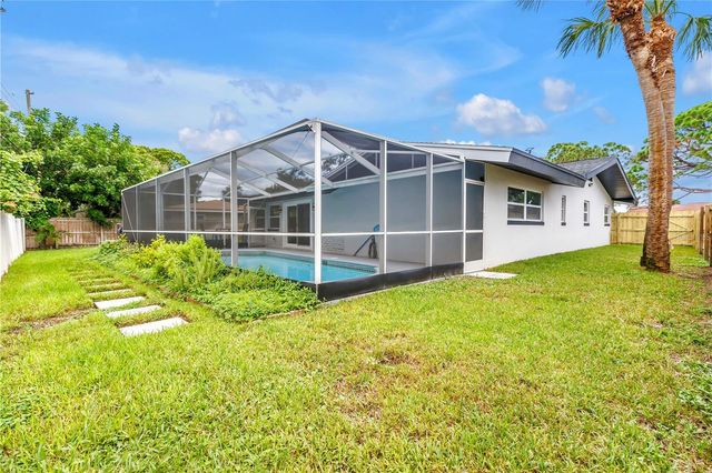 2690 65TH AVENUE S, St Petersburg, FL 33712