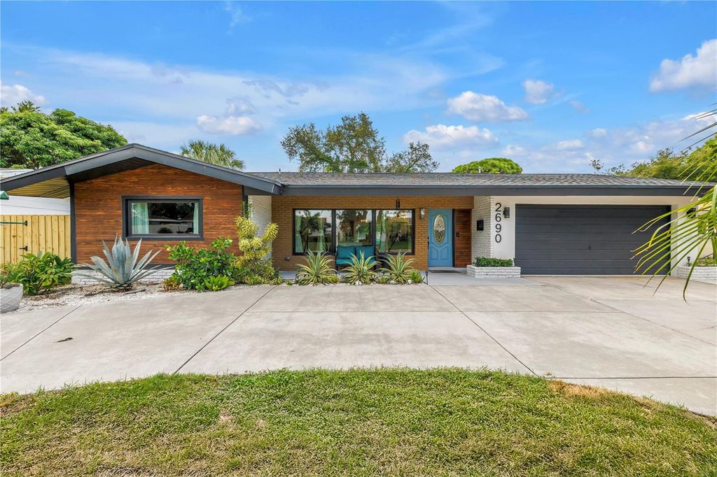 2690 65TH AVENUE S, St Petersburg, FL 33712