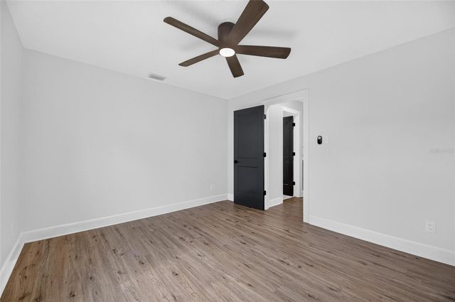 104 BARRINGTON DRIVE, Brandon, FL 33511