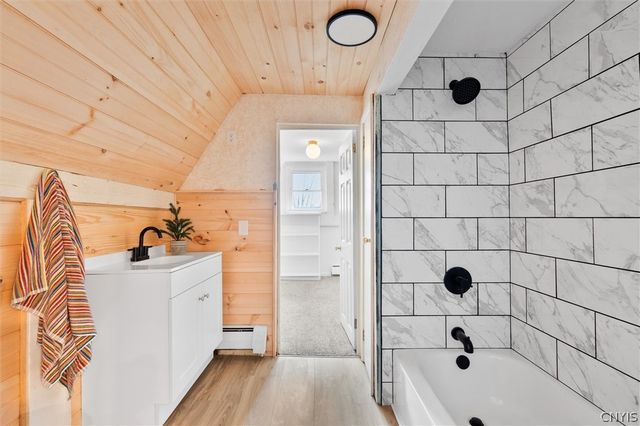 102 Meyers Road, Salina, NY 13088