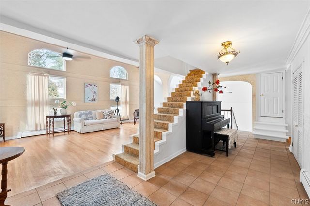 102 Meyers Road, Salina, NY 13088