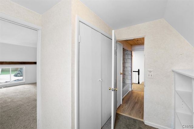 102 Meyers Road, Salina, NY 13088