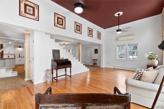 102 Meyers Road, Salina, NY 13088