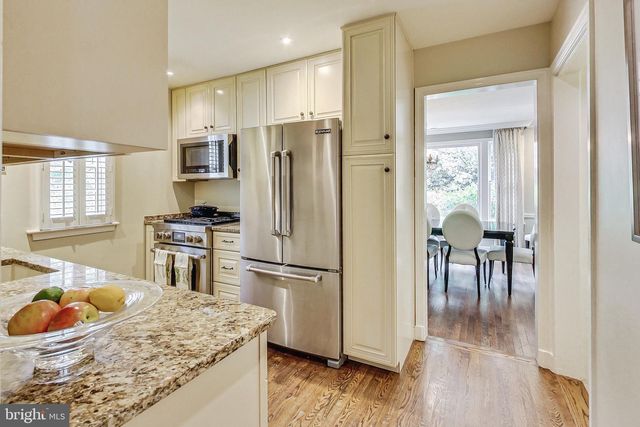 4831 CALVERT ST NW, Washington, DC 20007