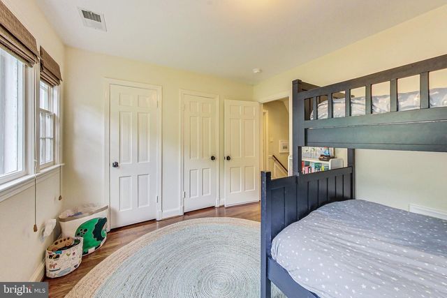 4831 CALVERT ST NW, Washington, DC 20007