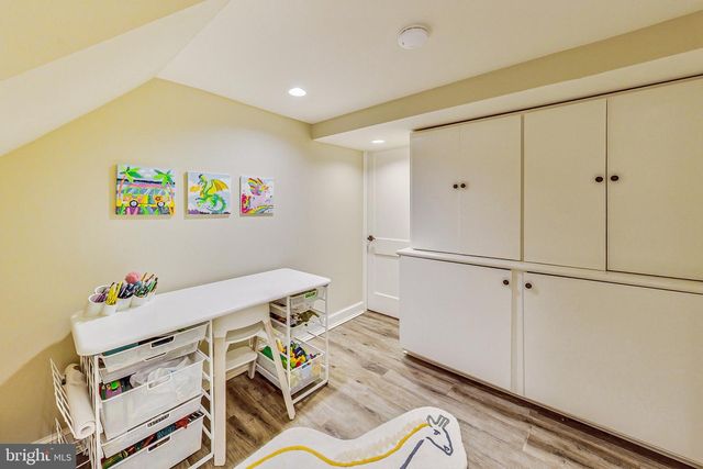 4831 CALVERT ST NW, Washington, DC 20007