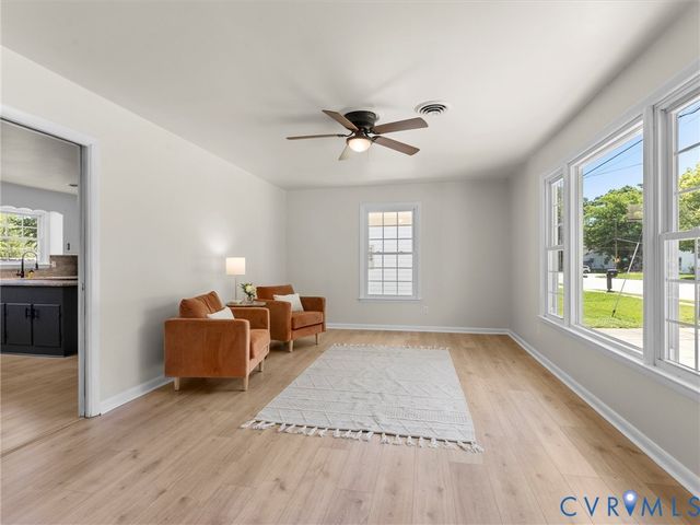 3007 River Rd, Hopewell, VA 23860